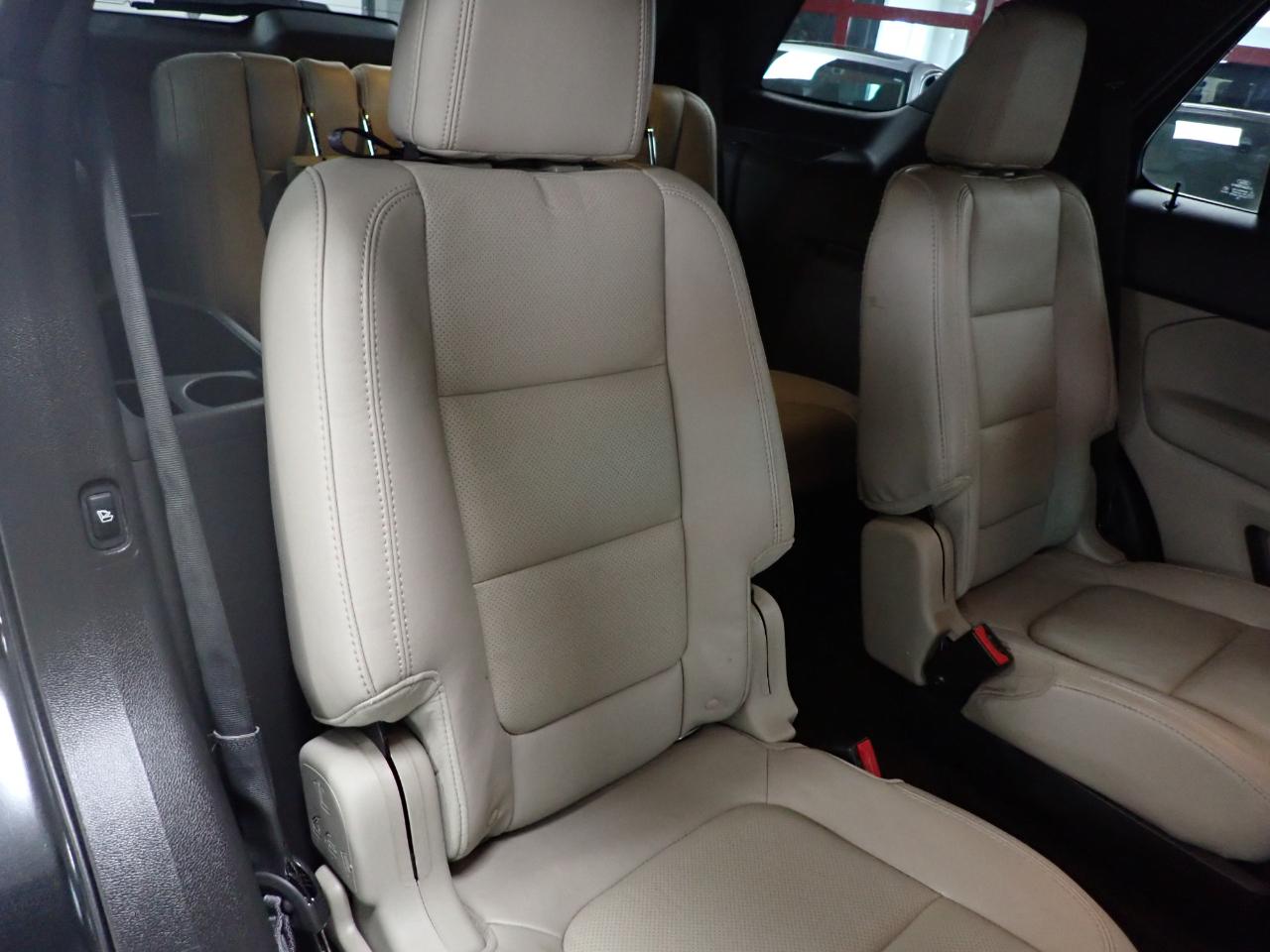 Ford Explorer Limited 4WD 2014