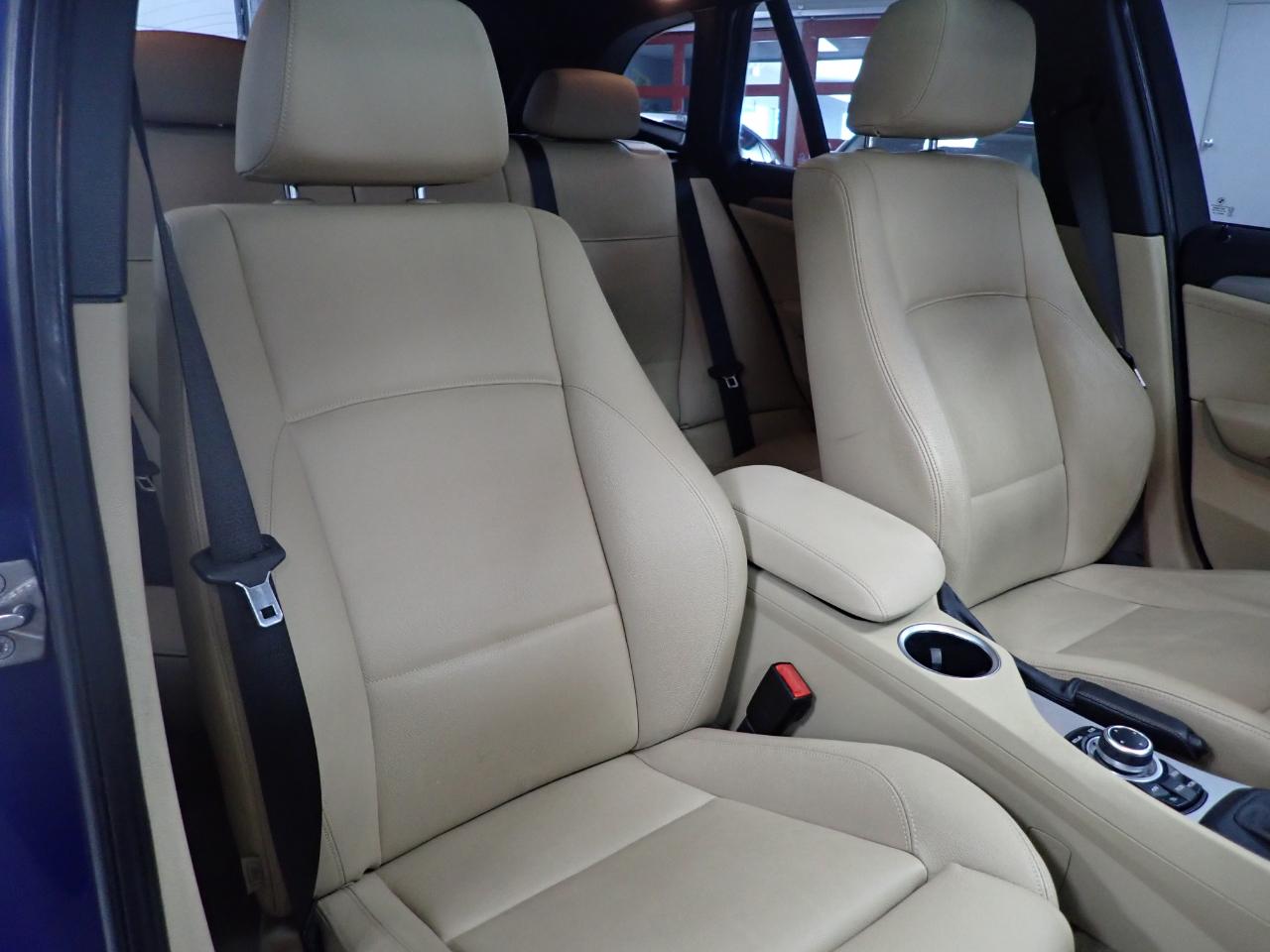 BMW X1 xDrive35i 2013
