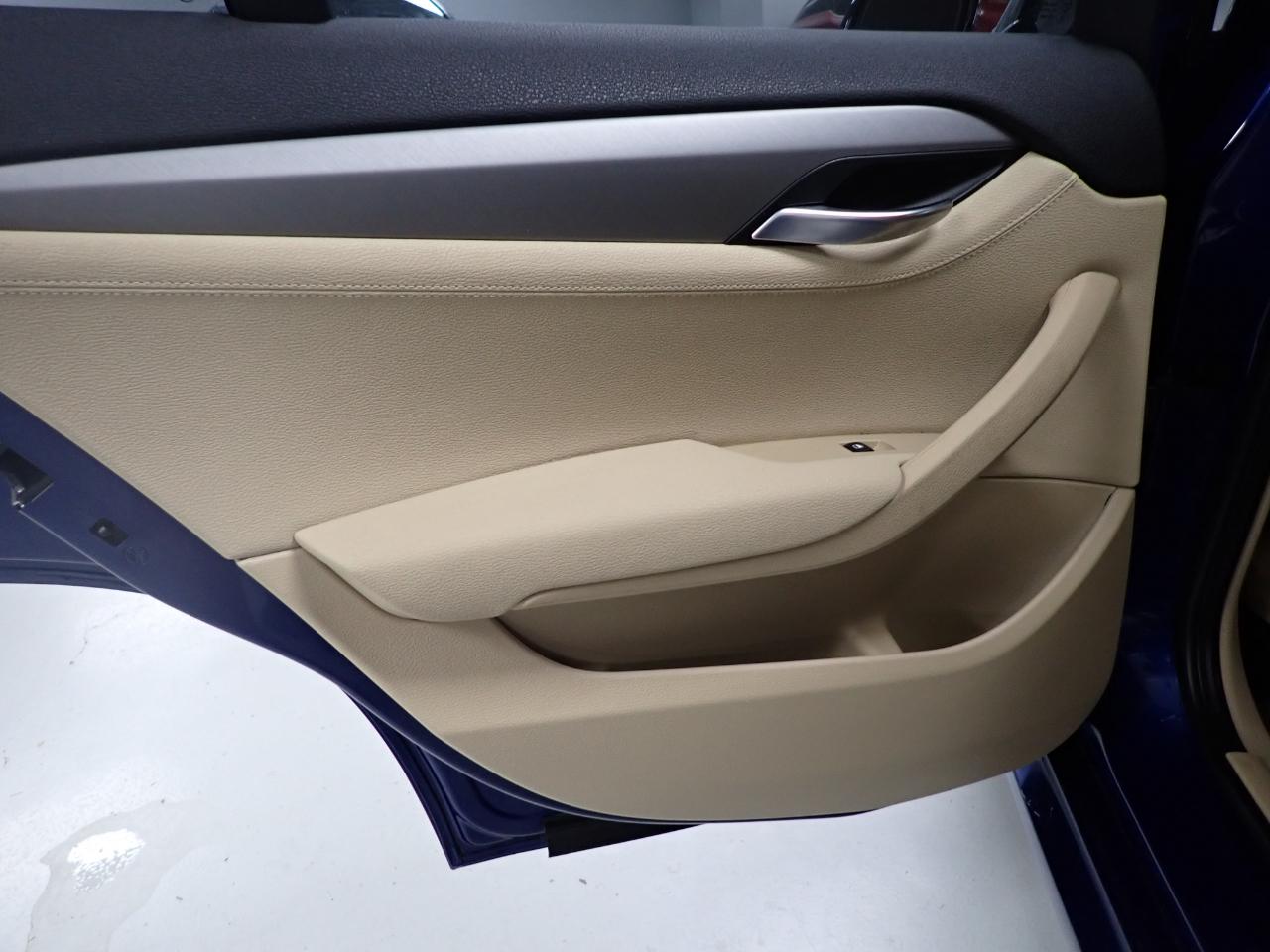 BMW X1 xDrive35i 2013