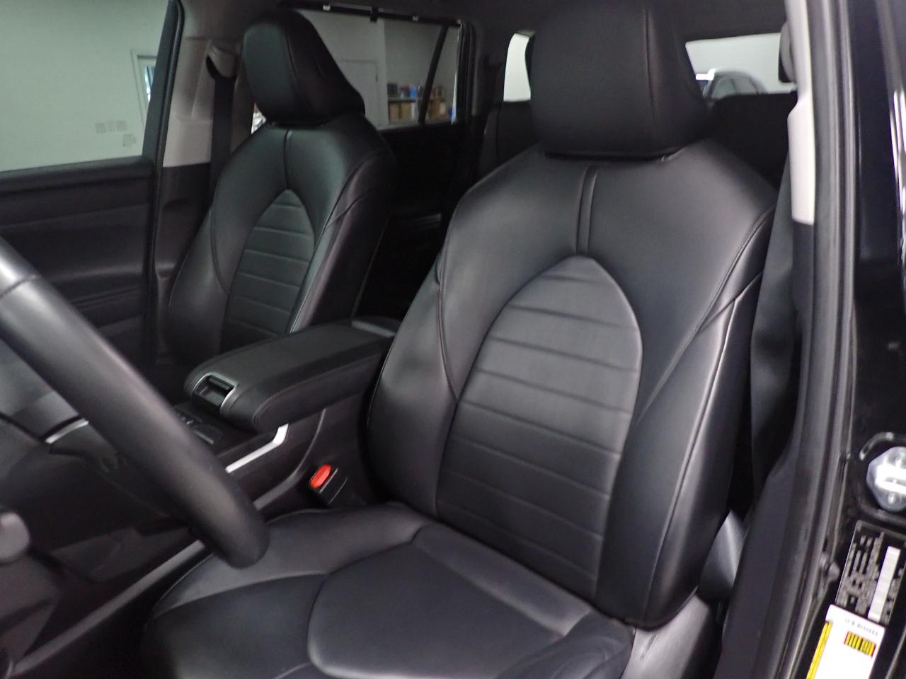 Toyota Highlander XLE AWD V6 2021