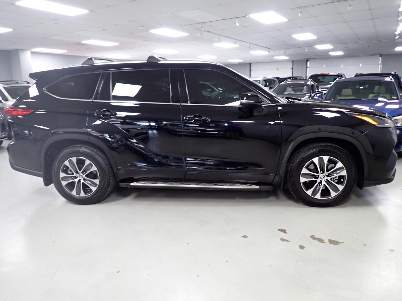 Toyota Highlander XLE AWD V6 2021