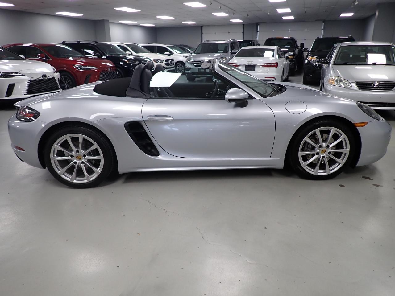 Porsche Boxster Base 2017