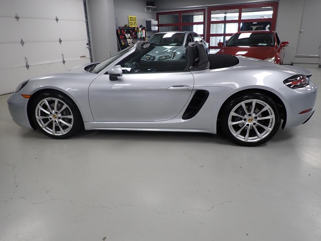 Porsche Boxster Base 2017