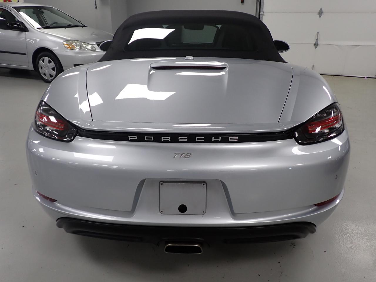 Porsche Boxster Base 2017