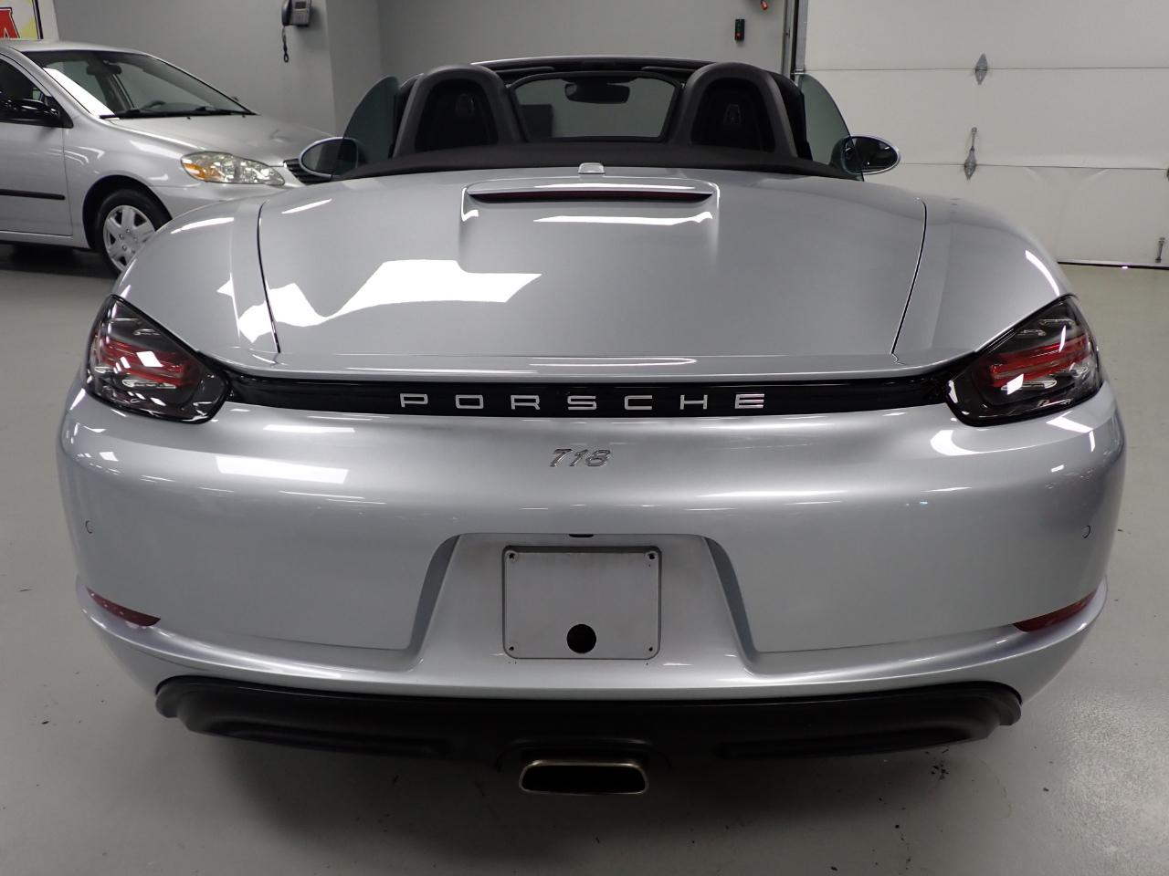 Porsche Boxster Base 2017