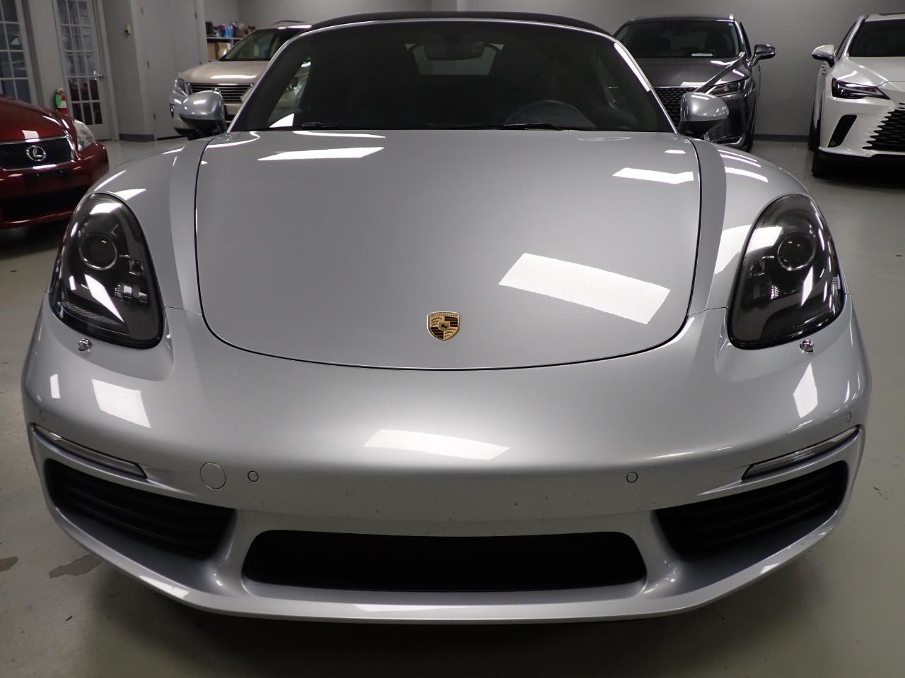 Porsche Boxster Base 2017