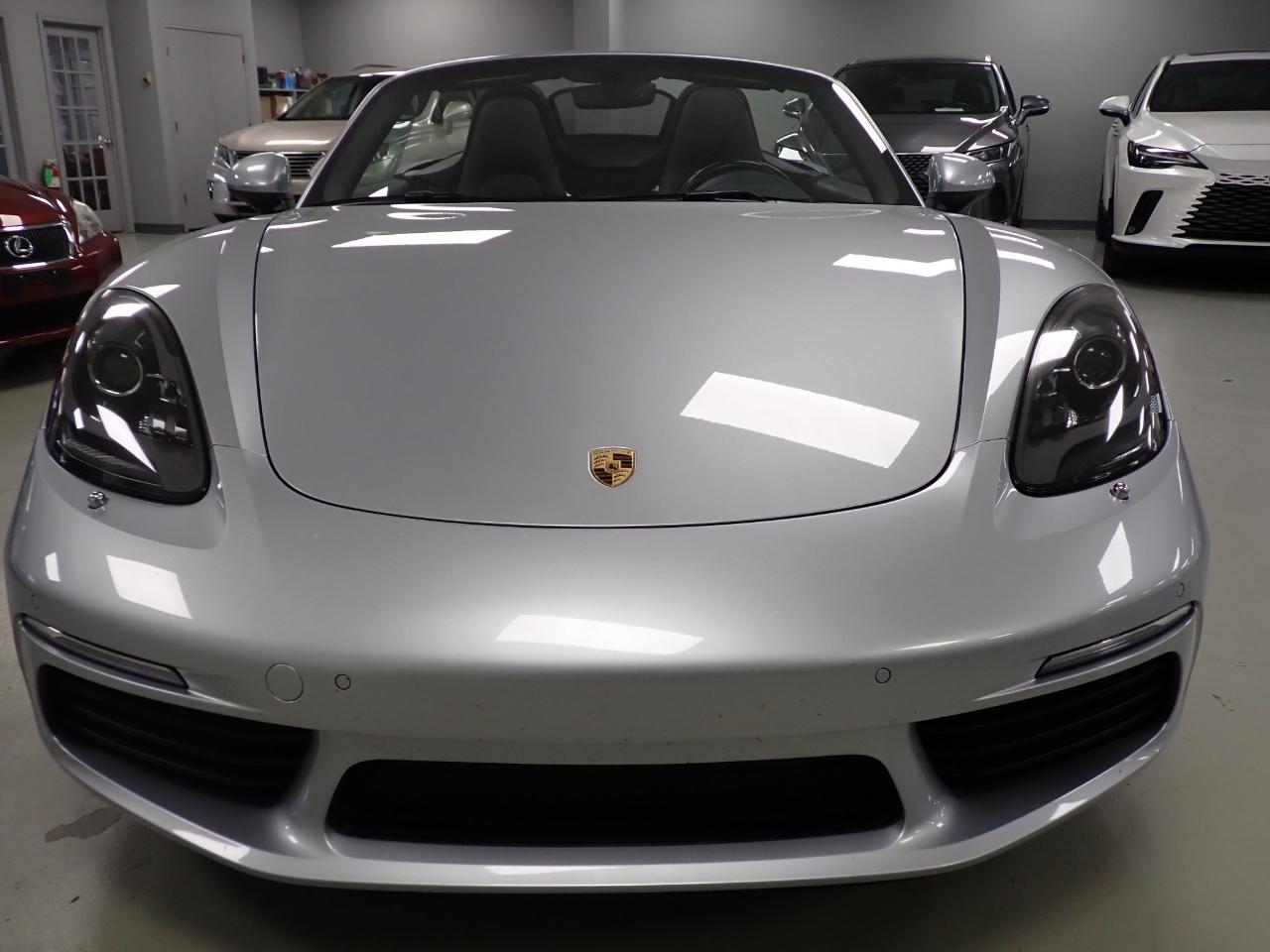 Porsche Boxster Base 2017