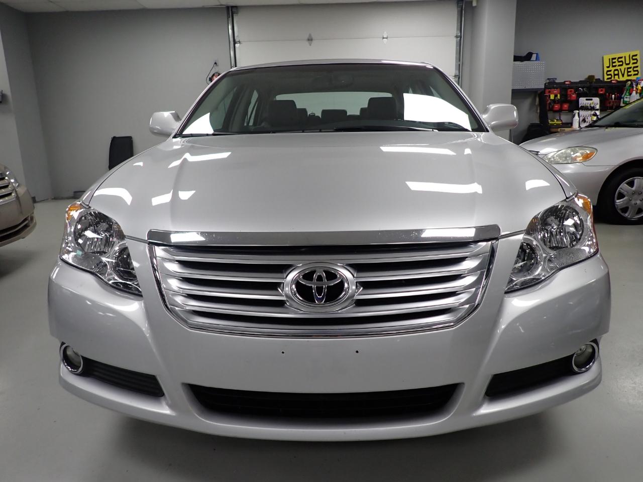 Toyota Avalon XLS 2008
