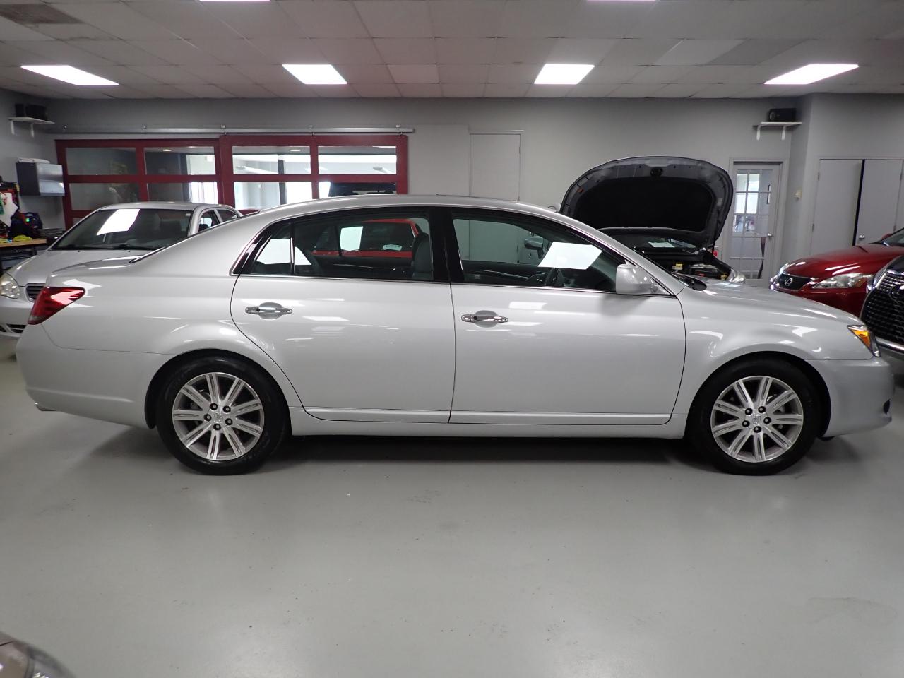 Toyota Avalon XLS 2008