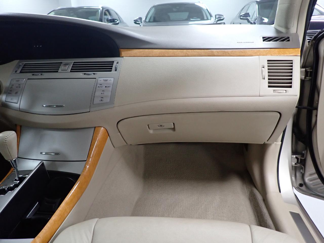Toyota Avalon Limited 2006