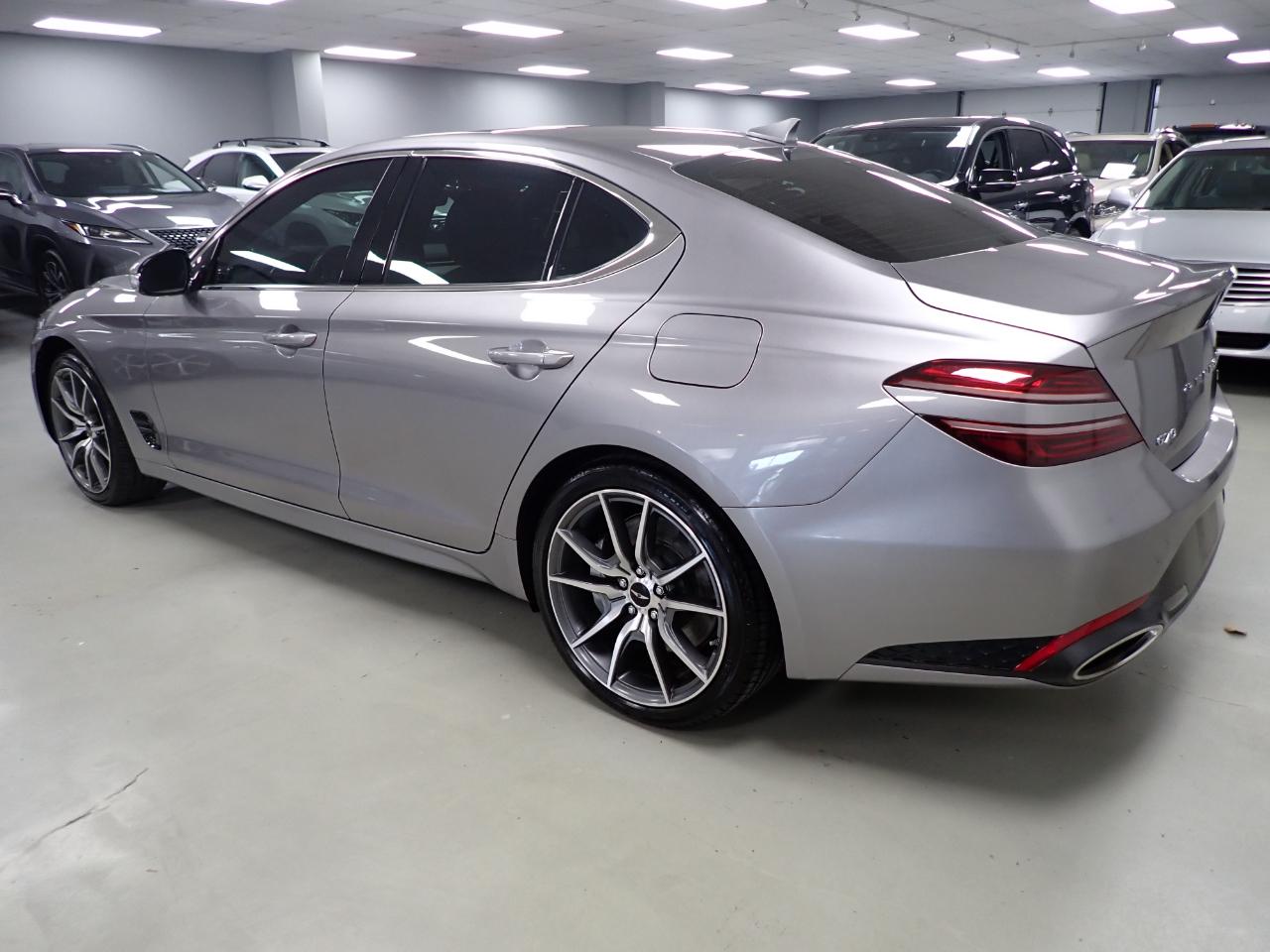 Genesis G70 2.5T 2024