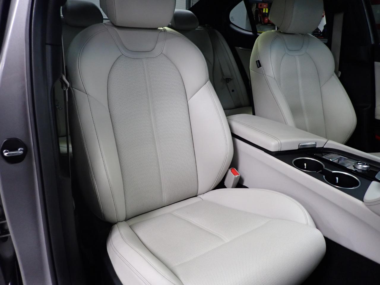 Genesis G70 2.5T 2024