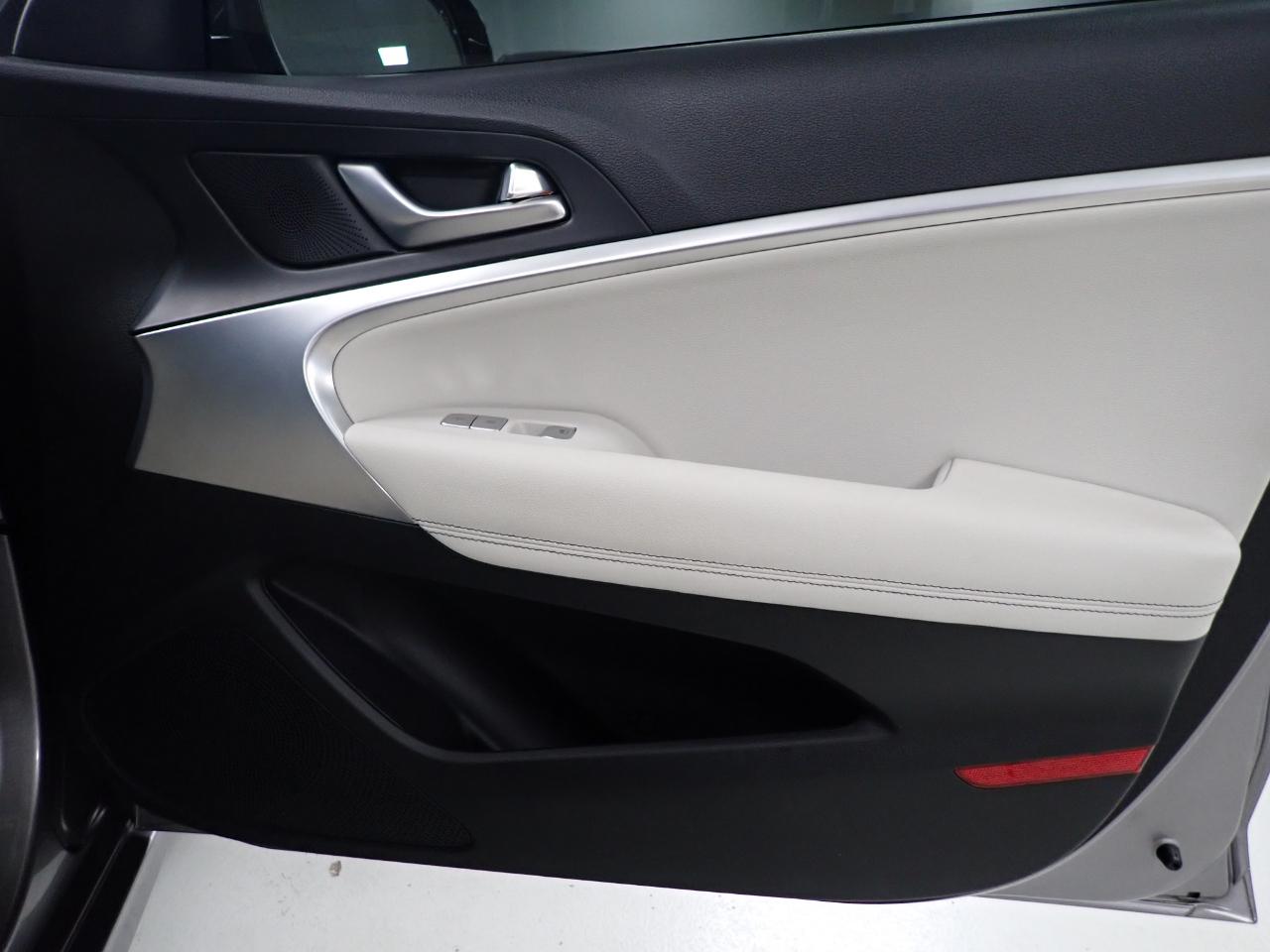 Genesis G70 2.5T 2024