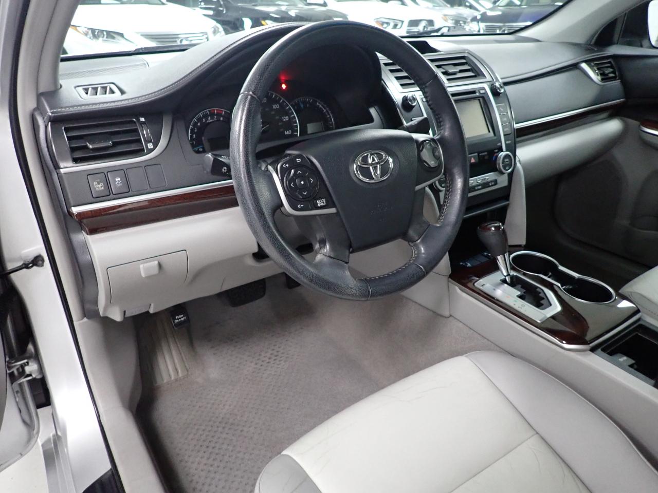 Toyota Camry XLE 2013