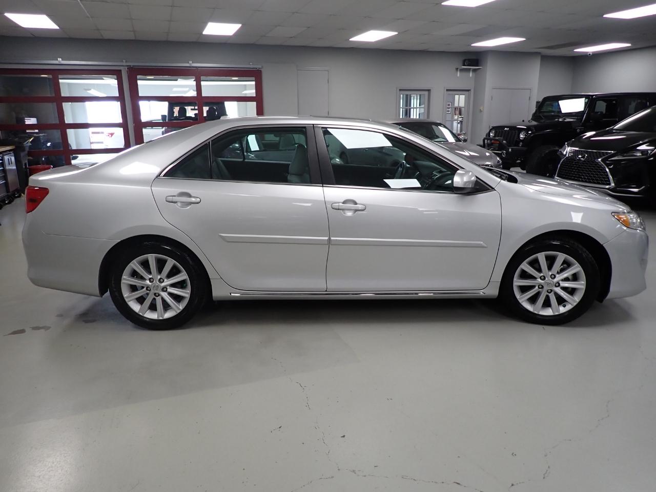 Toyota Camry XLE 2013