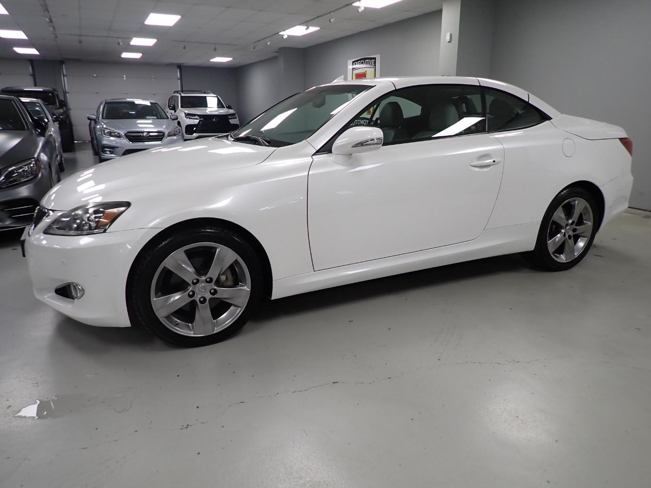 Lexus IS C 250 2011