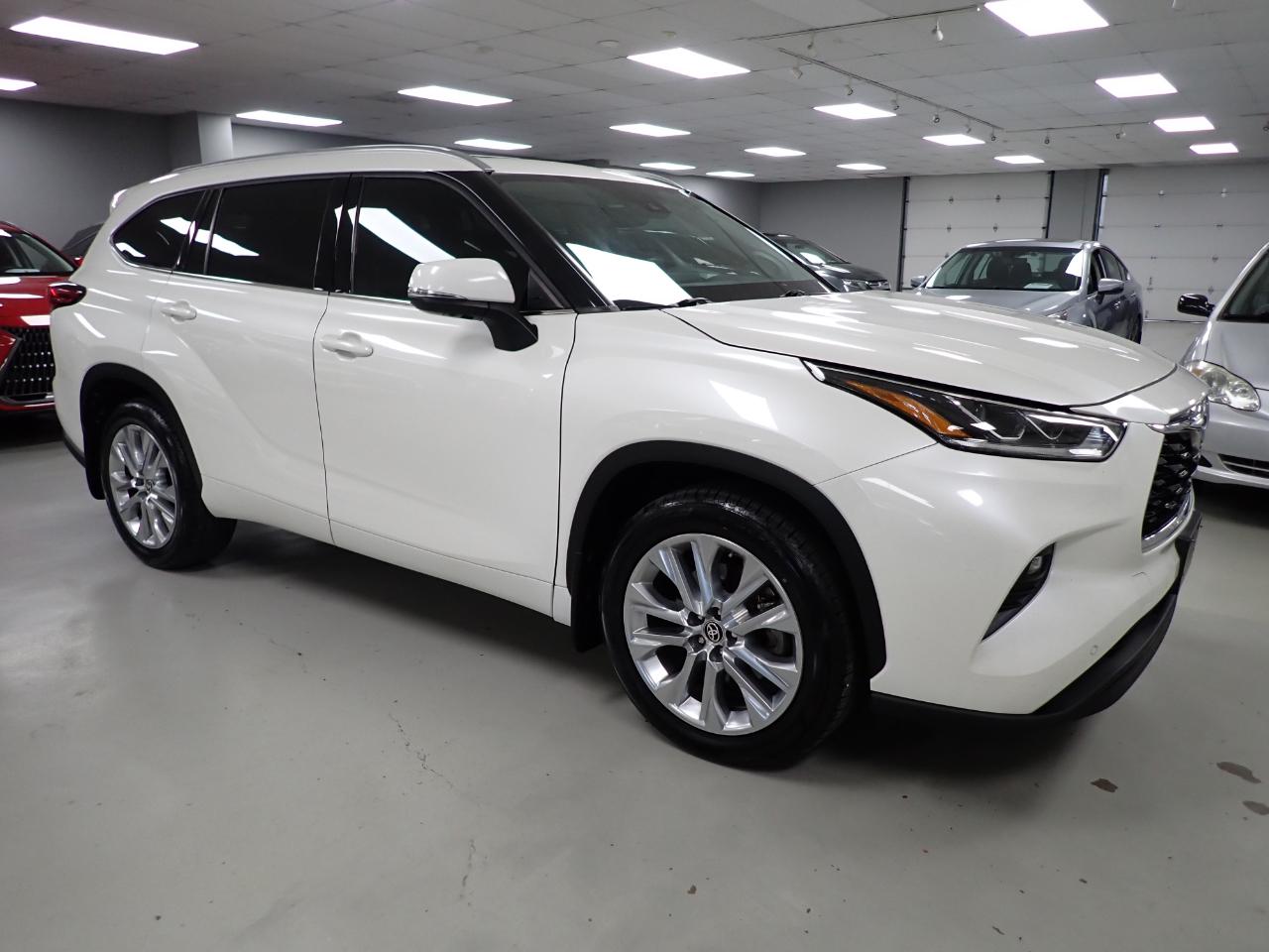 Toyota Highlander  2021
