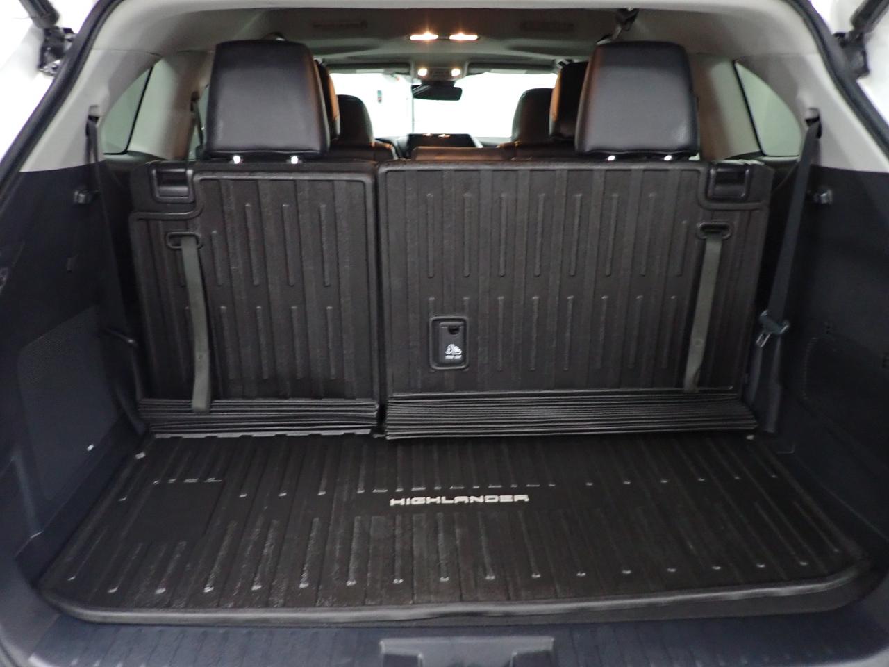 Toyota Highlander  2021