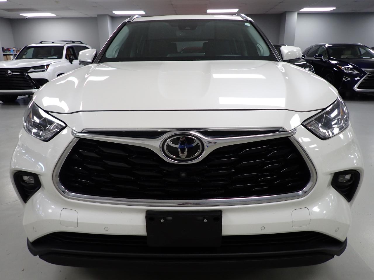 Toyota Highlander  2021