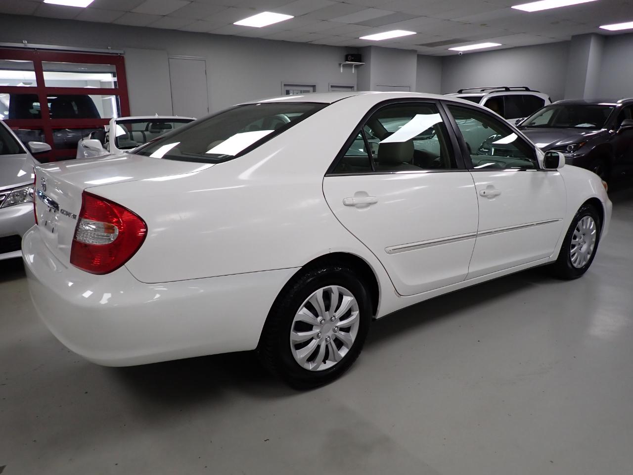 Toyota Camry XLE 2003