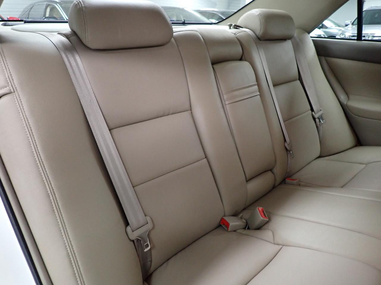 Toyota Camry XLE 2003