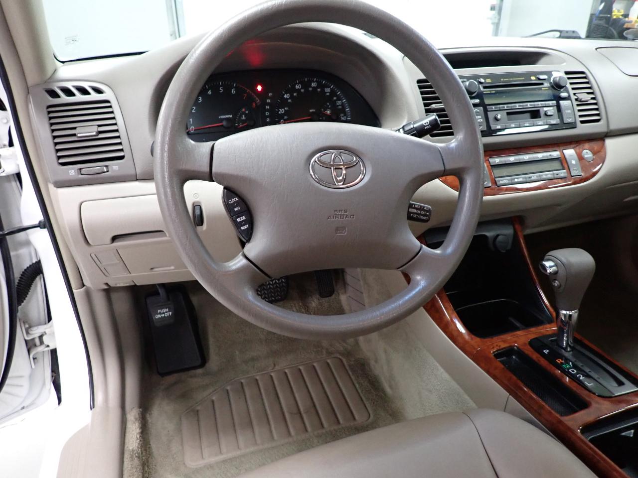 Toyota Camry XLE 2003