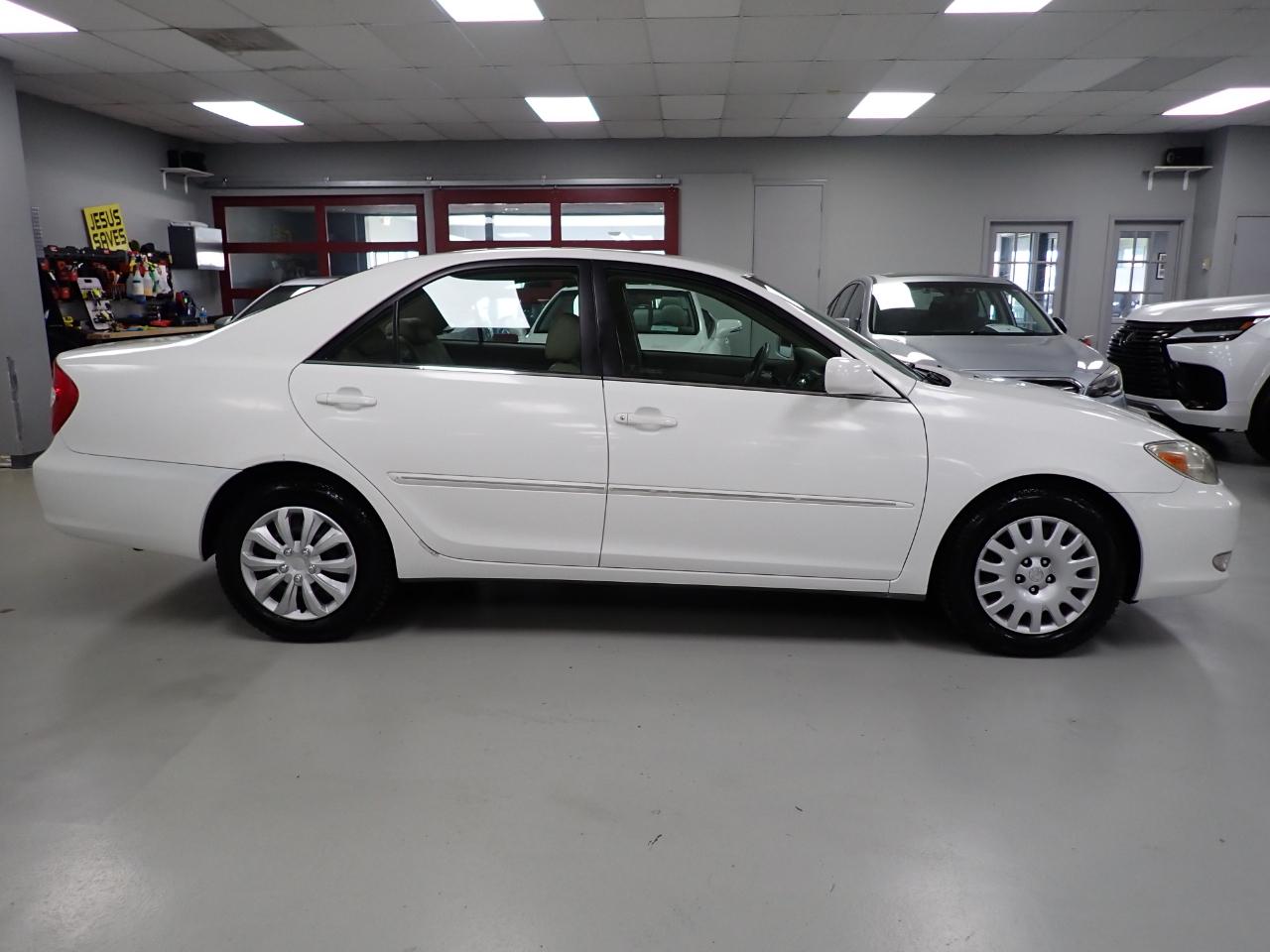 Toyota Camry XLE 2003
