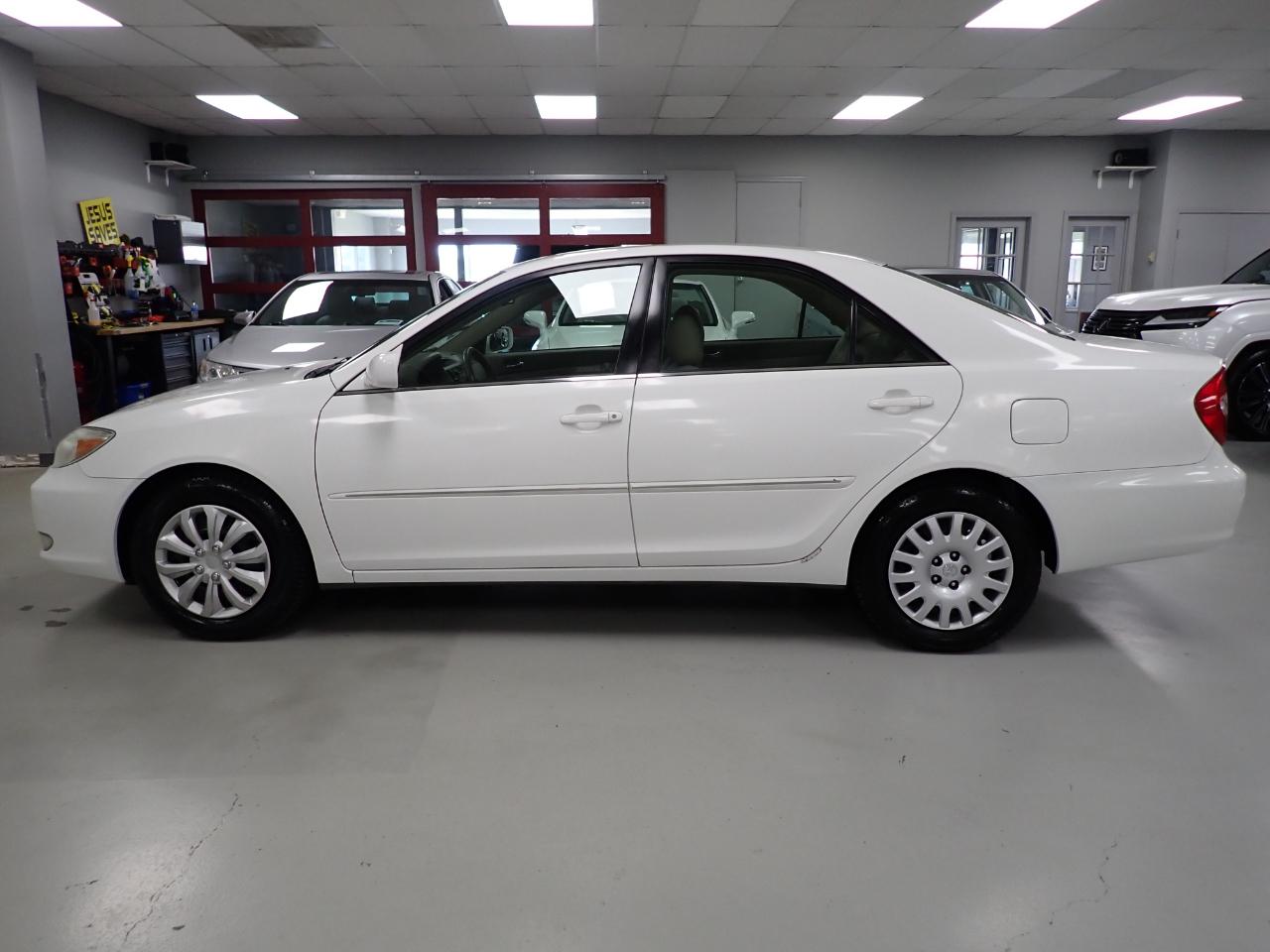 Toyota Camry XLE 2003