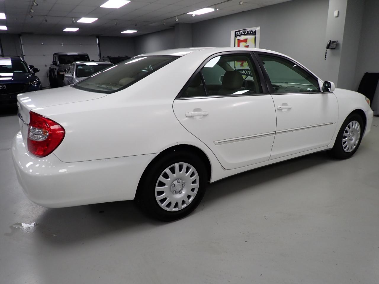 Toyota Camry XLE 2003