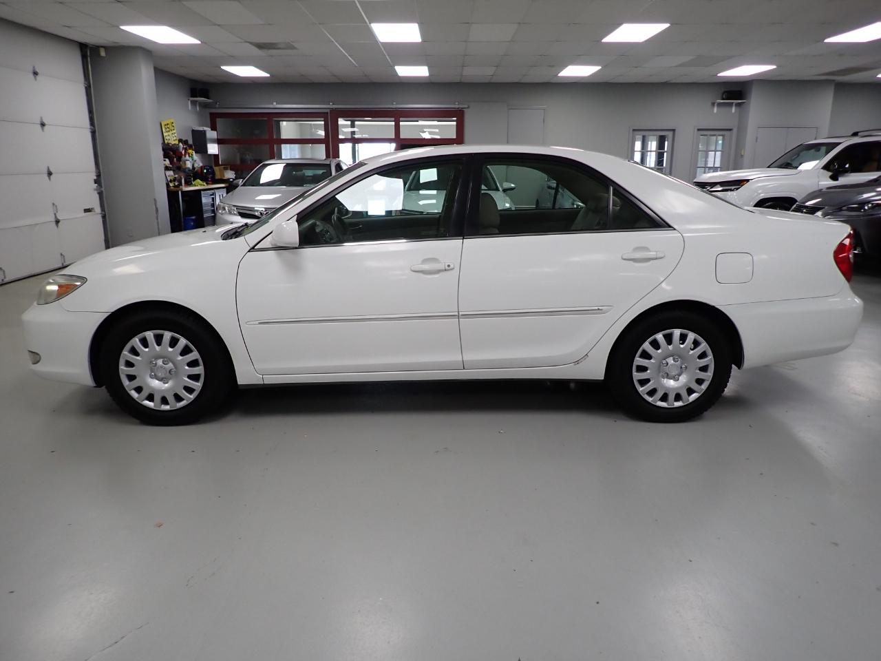 Toyota Camry XLE 2003