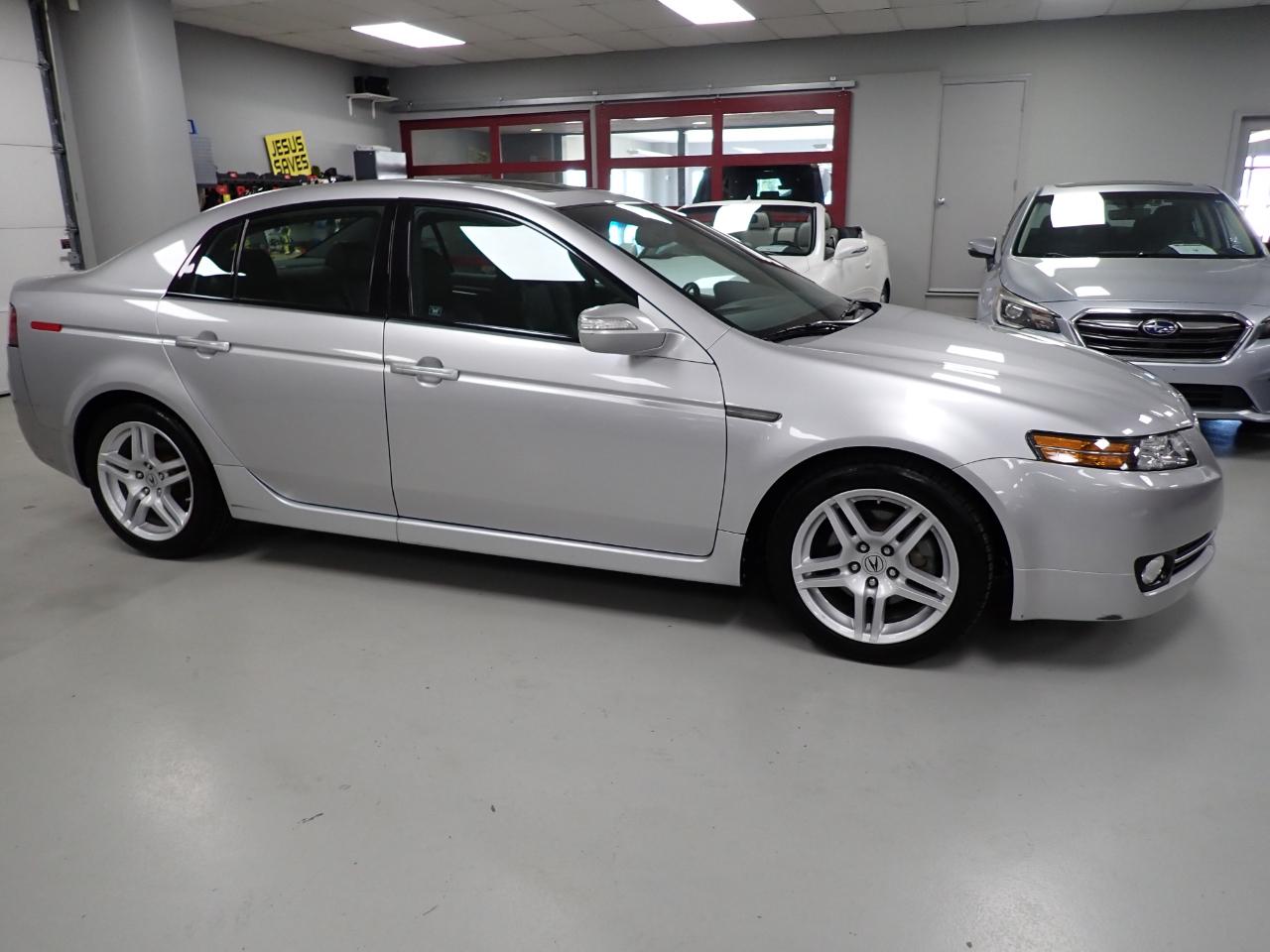 2008 Acura TL 5-Speed AT with Navigation System