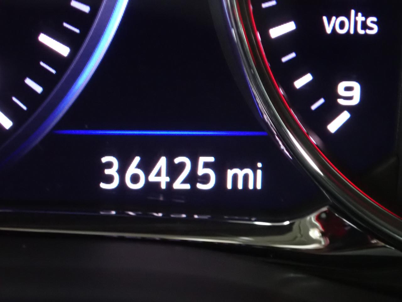 GMC Acadia Denali AWD 2021