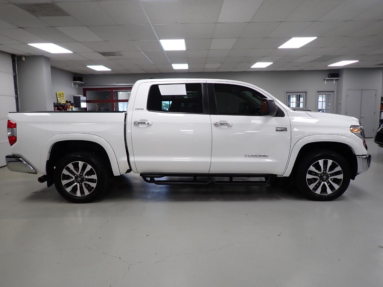 Toyota Tundra Limited 5.7L CrewMax 4WD 2020