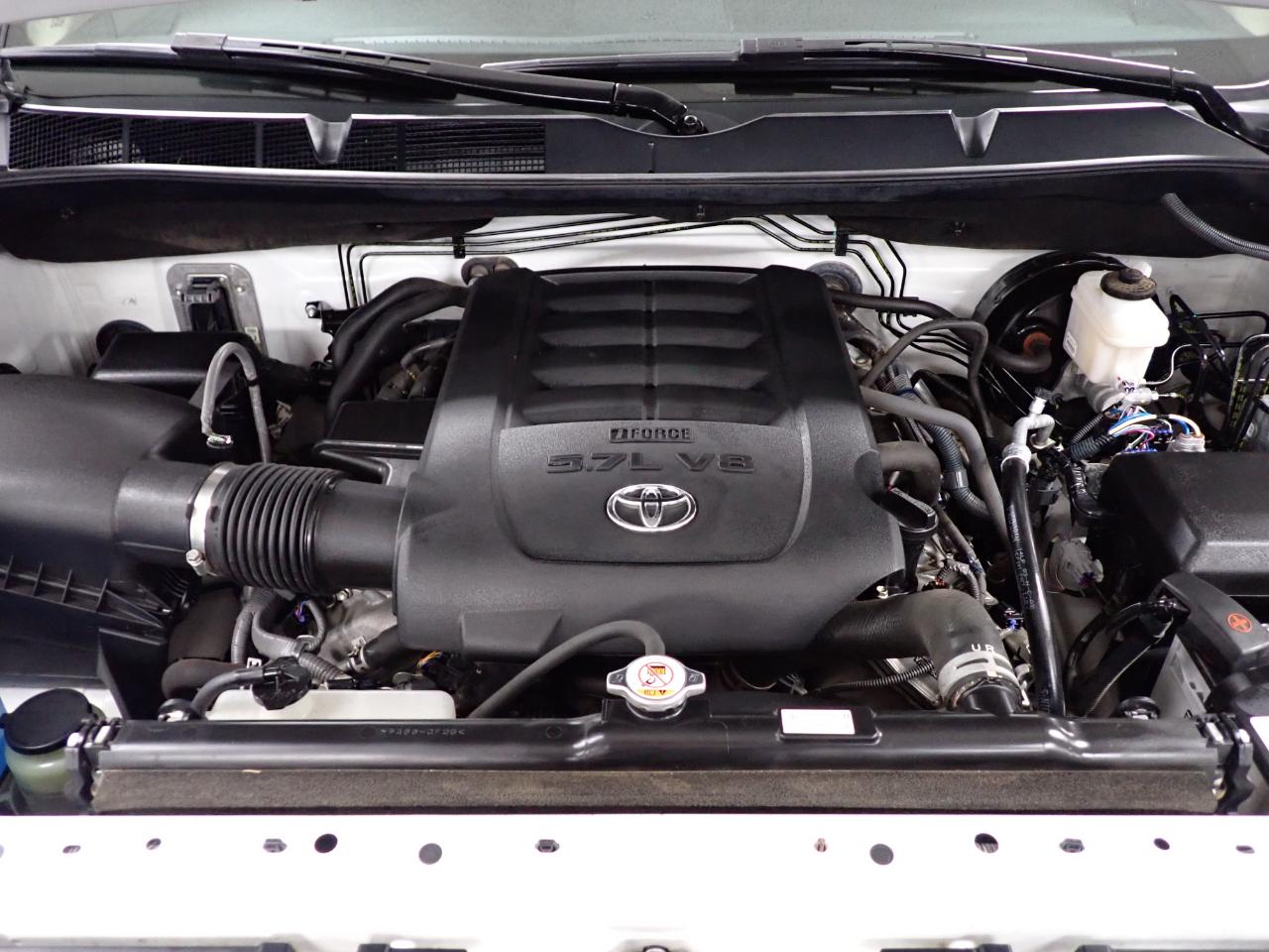 Toyota Tundra Limited 5.7L CrewMax 4WD 2020