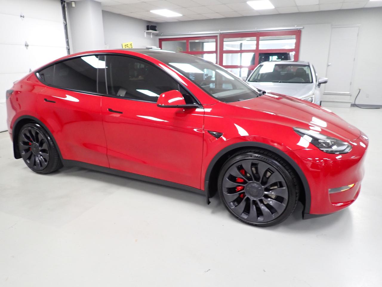 2023 Tesla Model Y Performance