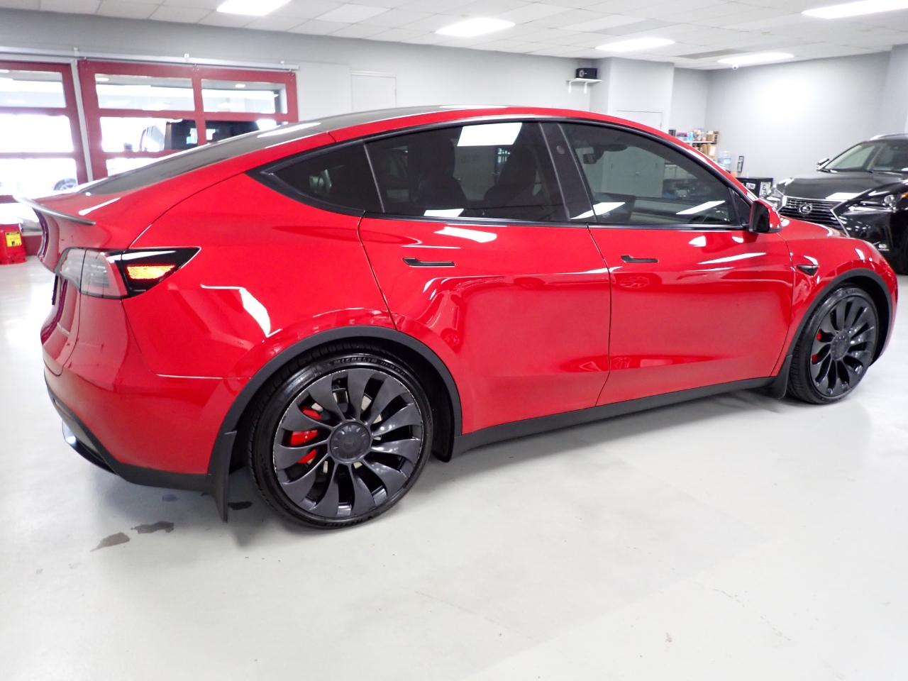 Tesla Model Y Performance 2023