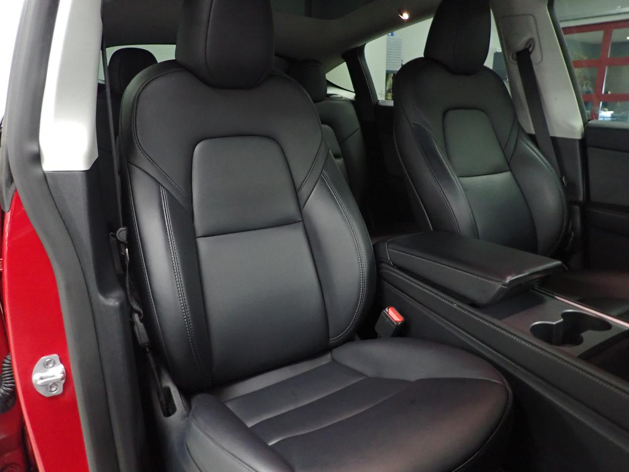 Tesla Model Y Performance 2023