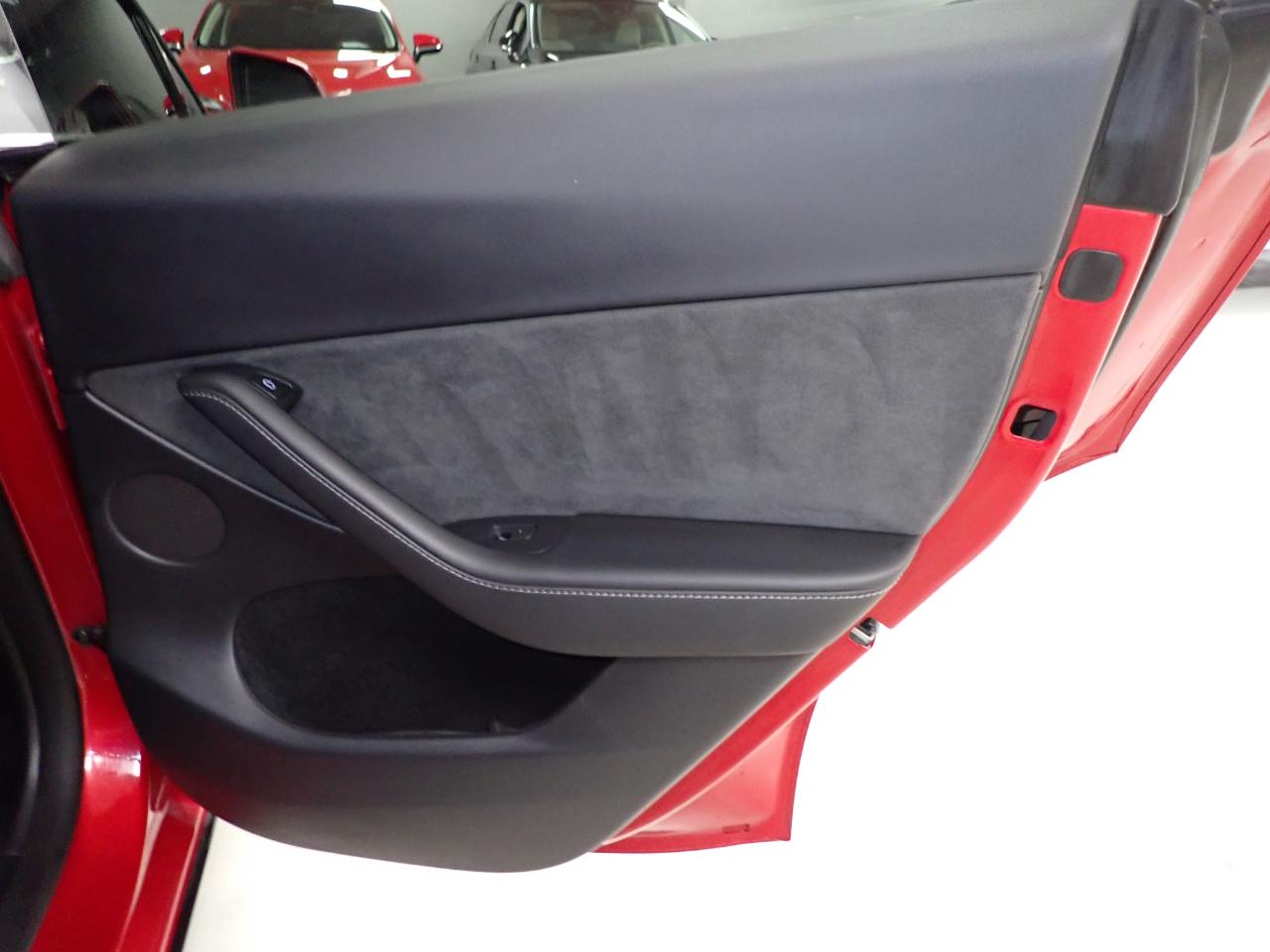 Tesla Model Y Performance 2023