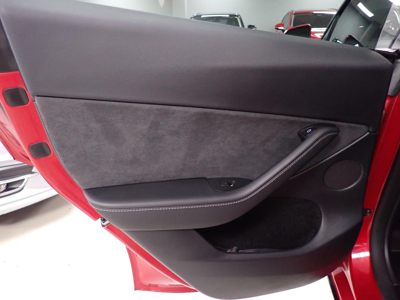 Tesla Model Y Performance 2023