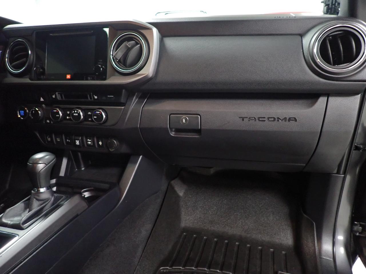 Toyota Tacoma SR5 Double Cab Long Bed V6 6AT 4WD 2019