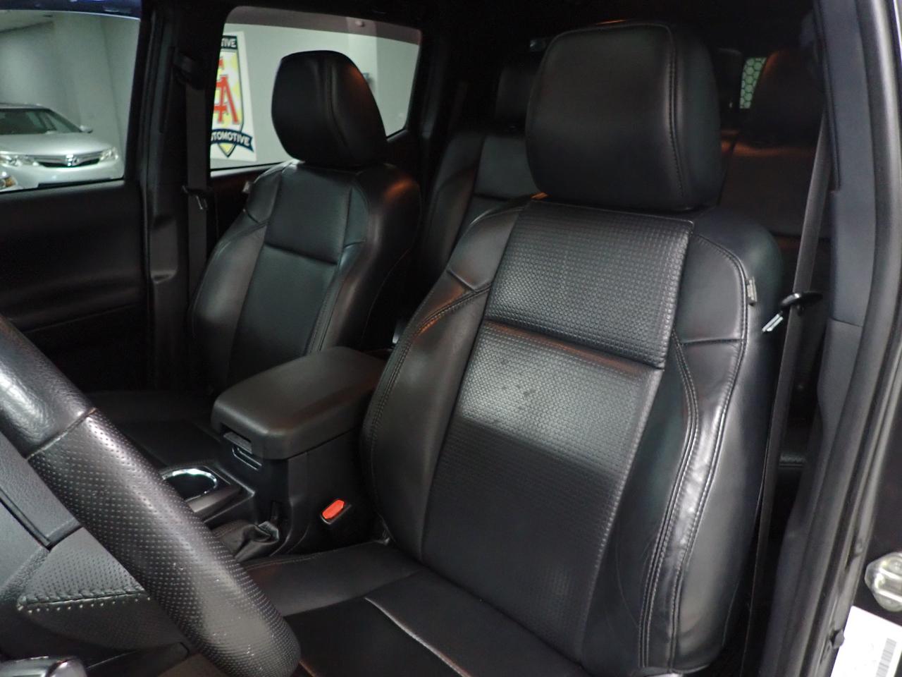 Toyota Tacoma SR5 Double Cab Long Bed V6 6AT 4WD 2019