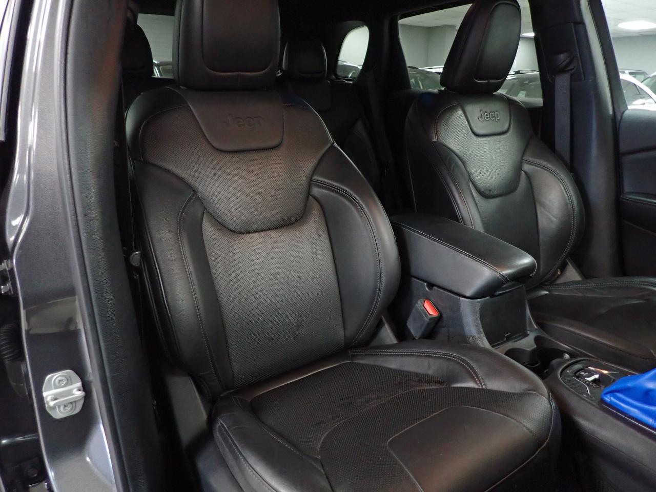 Jeep Cherokee Limited 4WD 2020