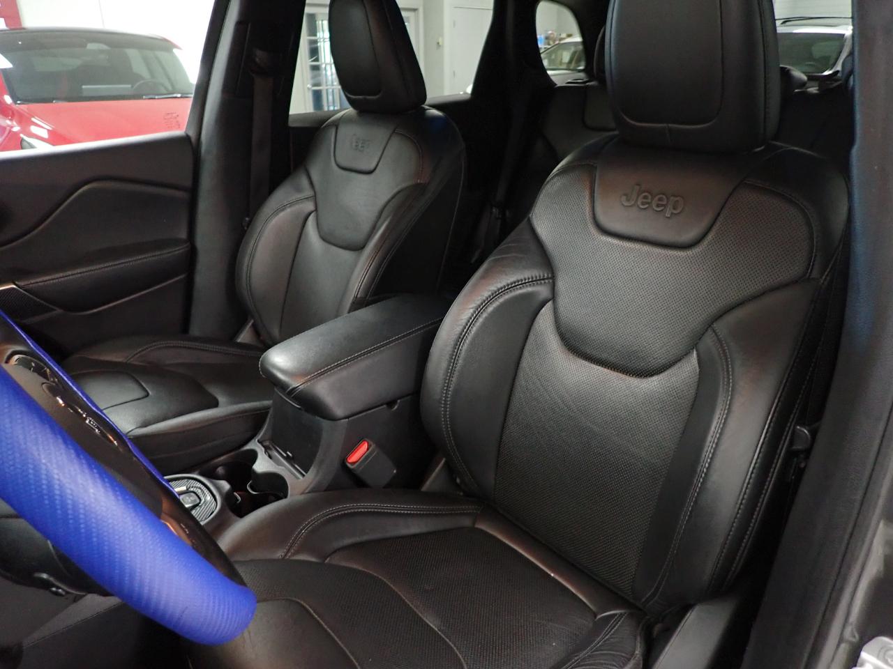 Jeep Cherokee Limited 4WD 2020