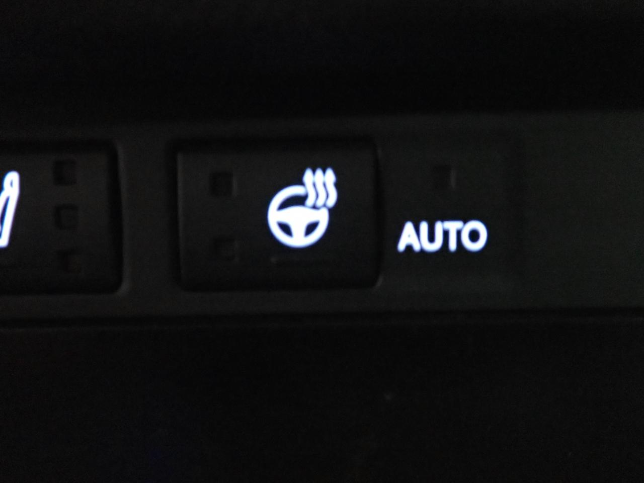 Lexus ES 300h 2024