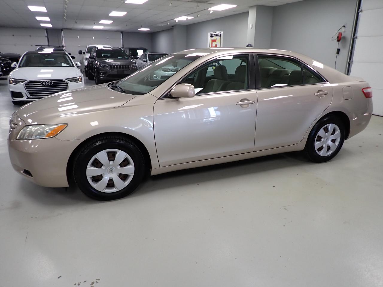 Toyota Camry XLE 5-Spd AT 2009