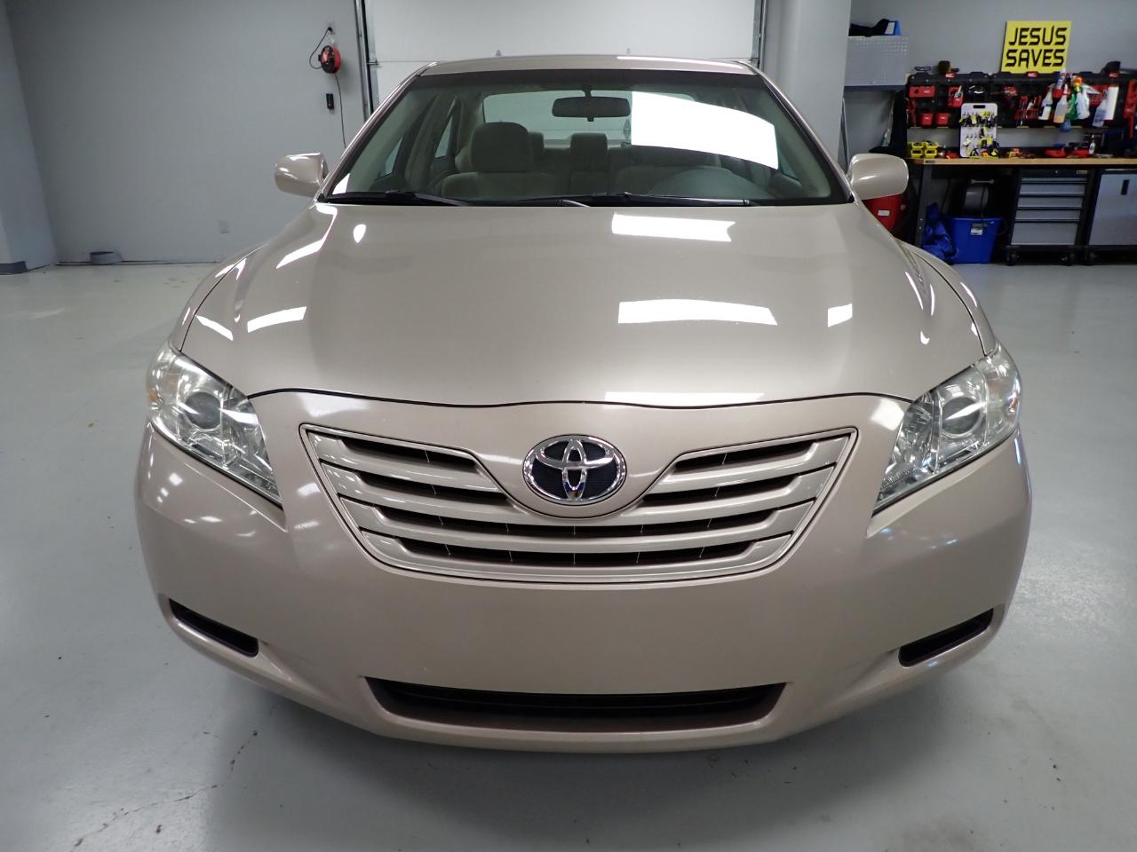 Toyota Camry XLE 5-Spd AT 2009