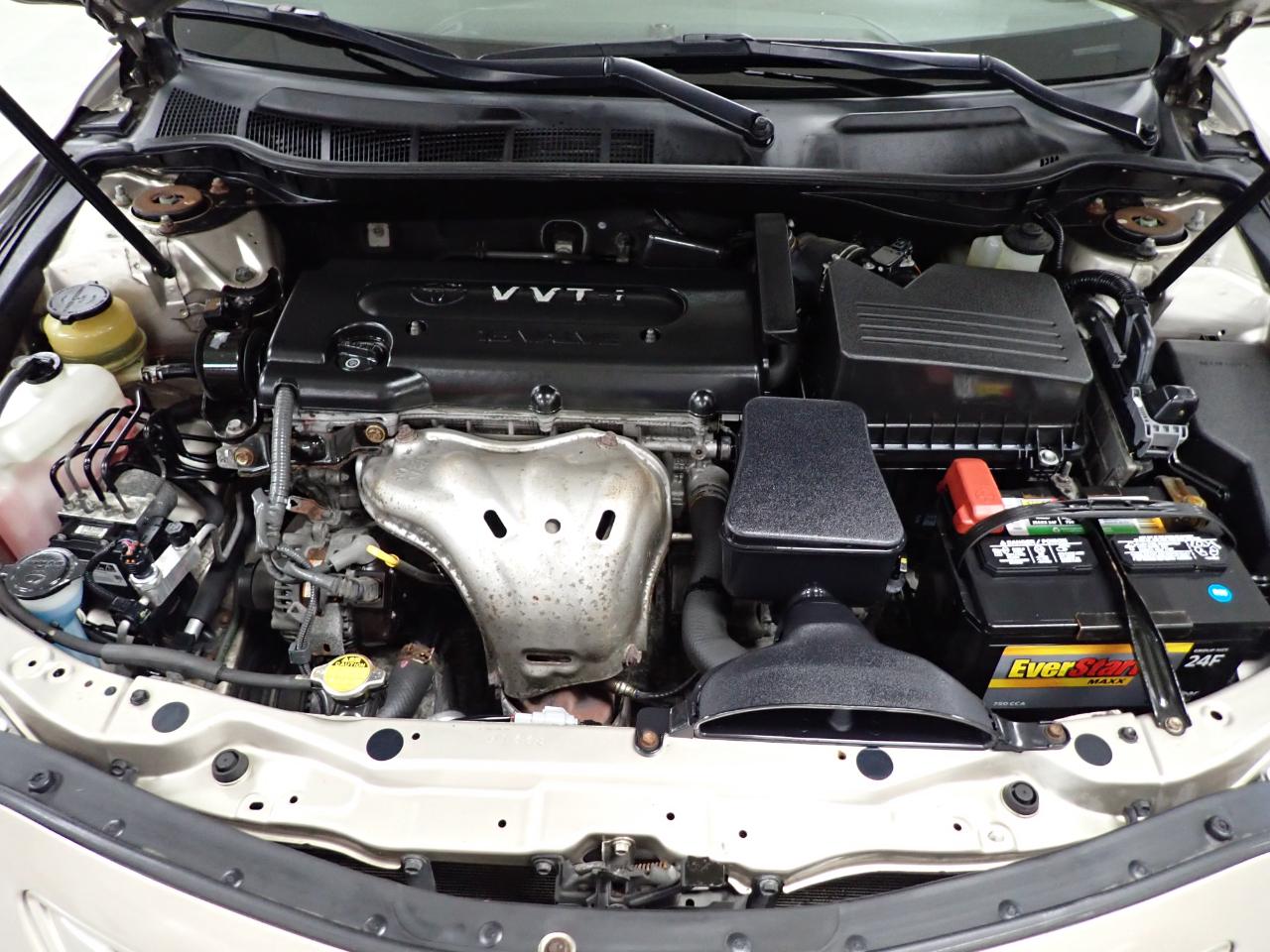 Toyota Camry XLE 5-Spd AT 2009