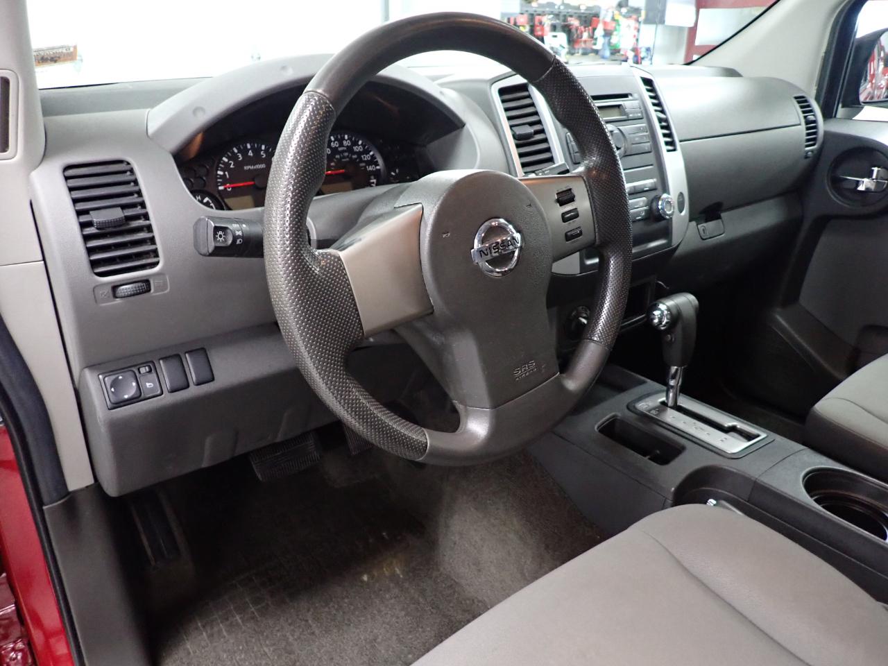 Nissan Xterra X 4WD 2011