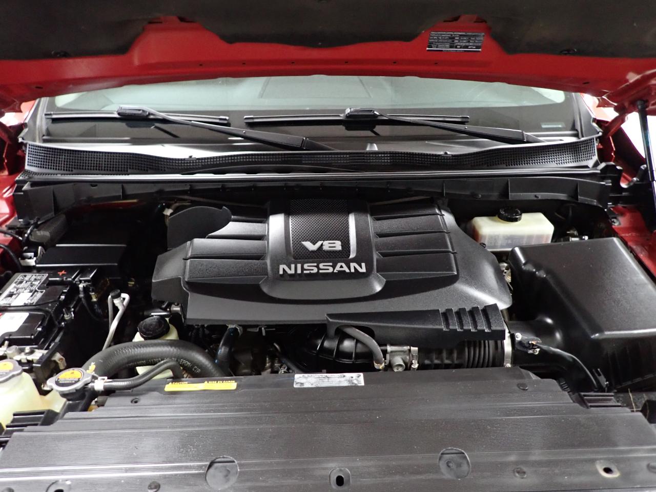 Nissan Titan PRO-4X Crew Cab 4WD 2018