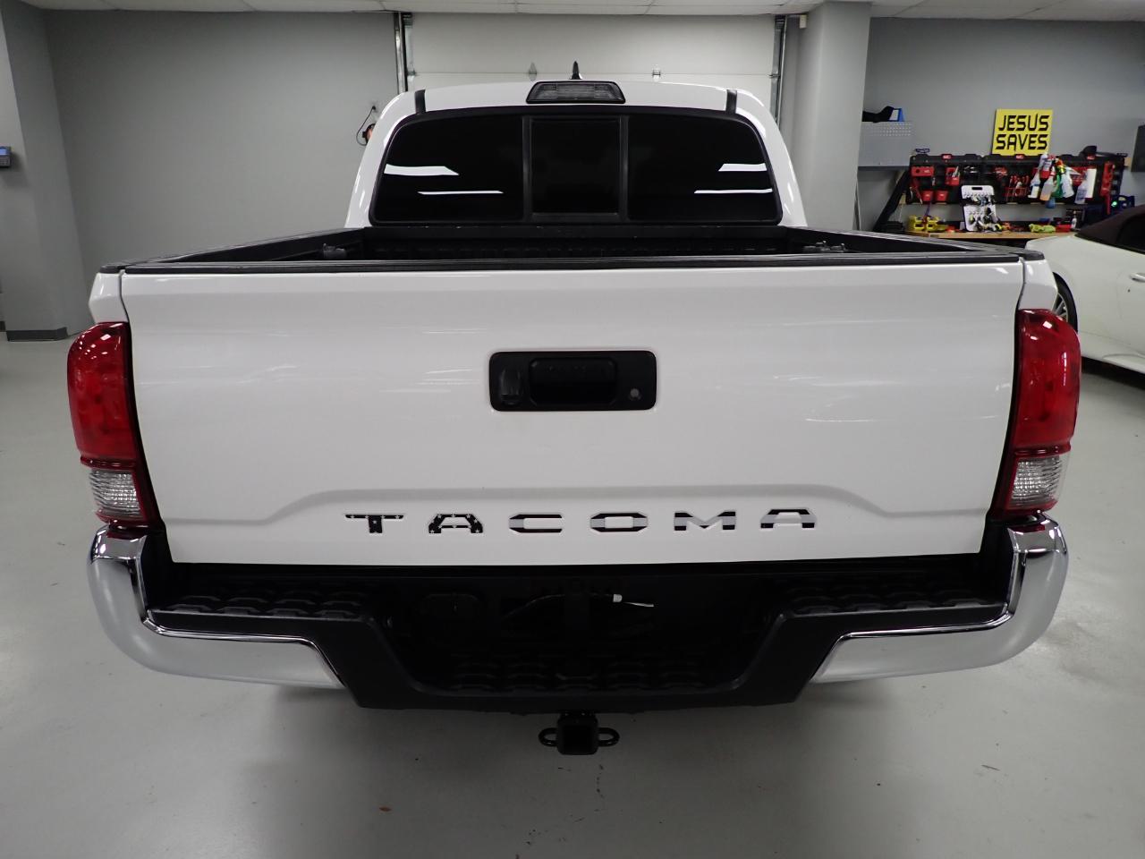 Toyota Tacoma SR5 Double Cab Long Bed I4 6AT 2WD 2019